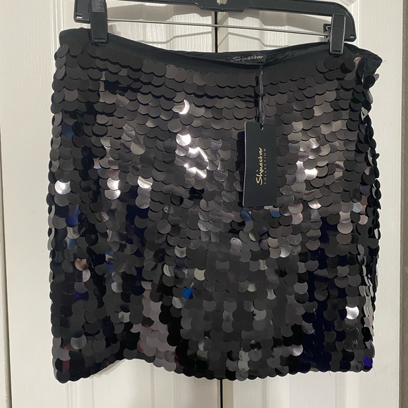 Shinestar Collection NWT Black Sequin Mini Skirt size: L - Picture 2 of 3